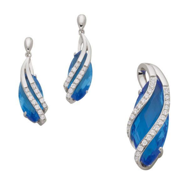 Set Ohrschmuck und Anhänger
